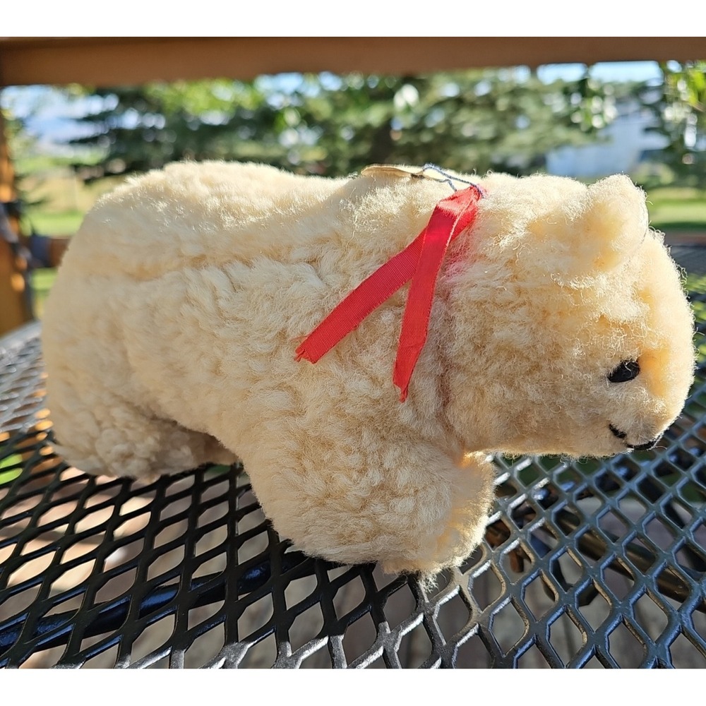 Vintage Lifelike Reproductions Lambskin Bear Figurine Plush Fur Granite State
